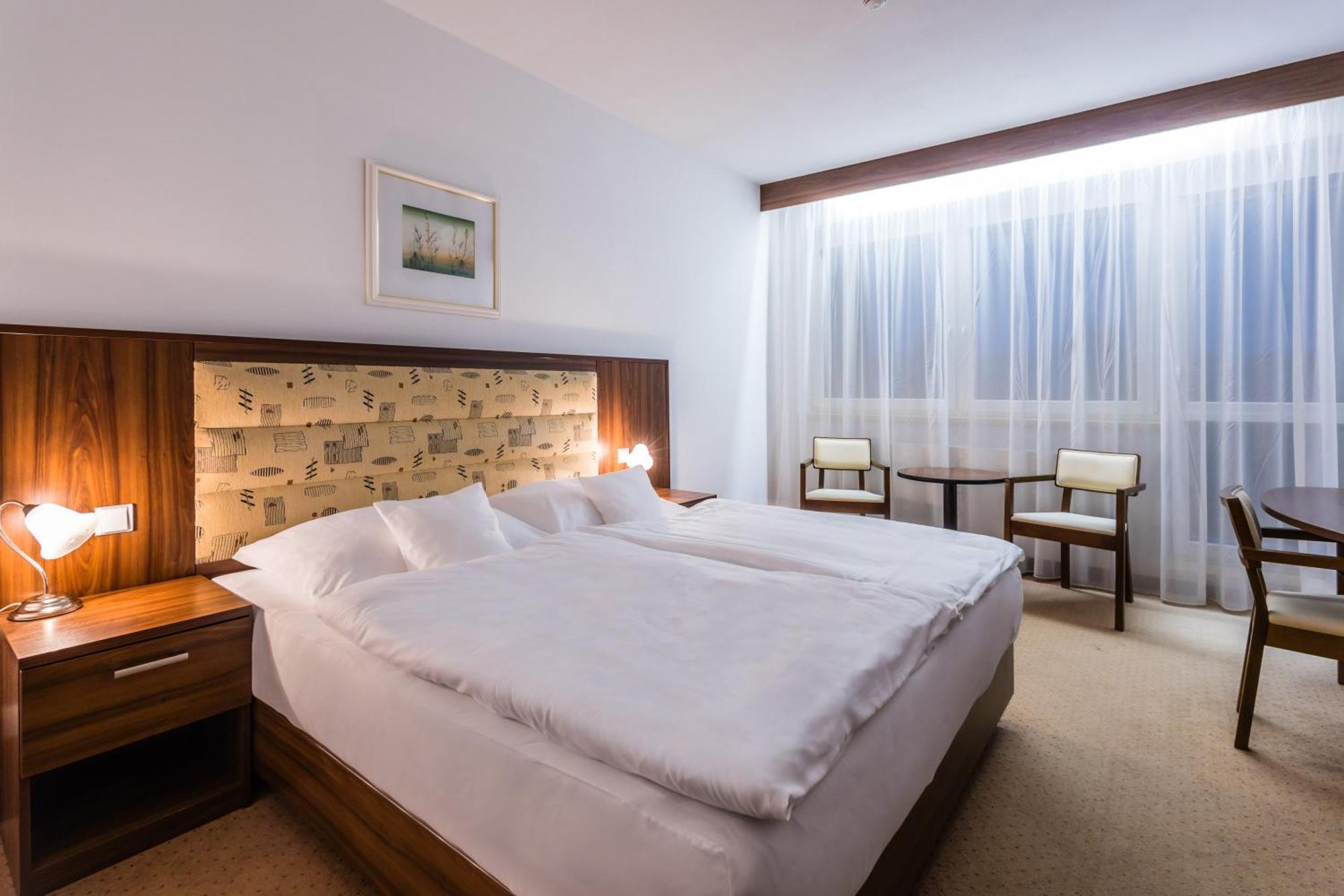 Lazensky A Wellness Hotel Nivamare Luhacovice Exterior photo